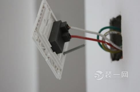 常州装饰网：防水验收怎么做 快来看看我家的模范工地