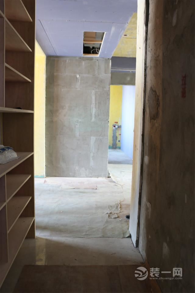 家装监理吕师傅工地现场教你泥工如何验收
