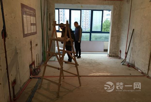 148平米四室一厅装修工地-水电验收 